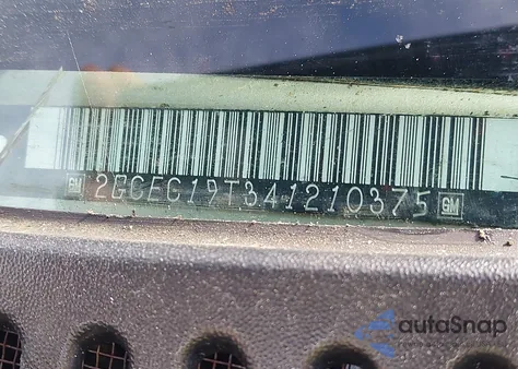 2004 Chevrolet Silverado 1500 Ls z USA, uszkodzony, nr VIN 2GCEC19T341210375